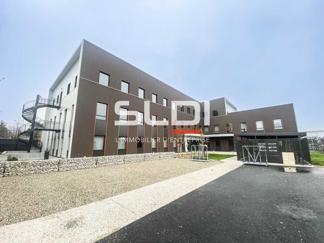 Nous vous proposons plusieurs surfaces de bureaux