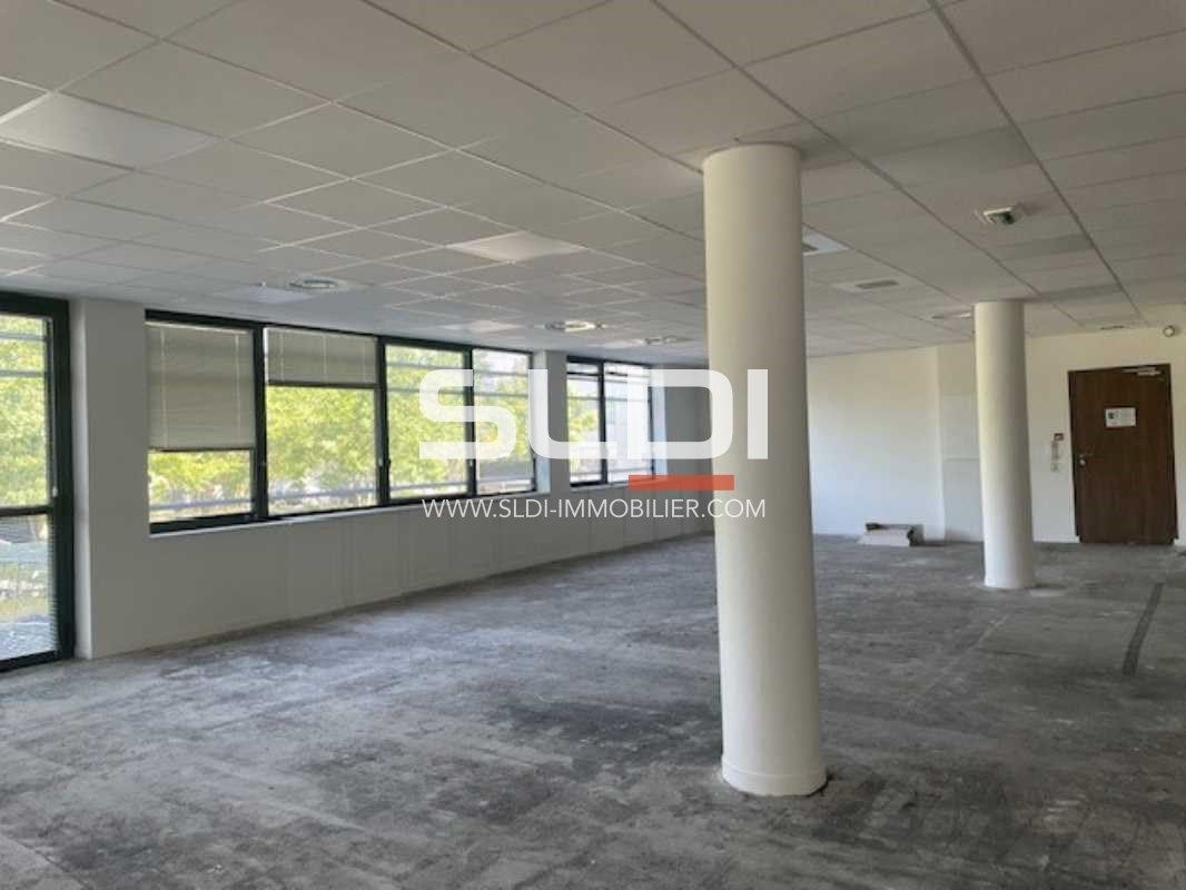 Au sein du pôle technologique de St Priest et dan