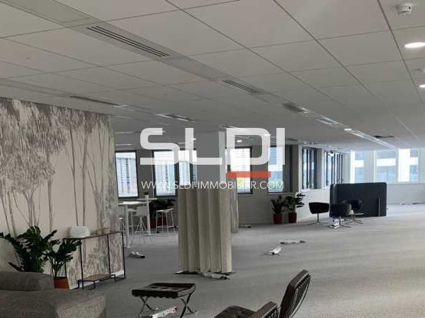 Nous vous proposons à  la  location au Carré de S