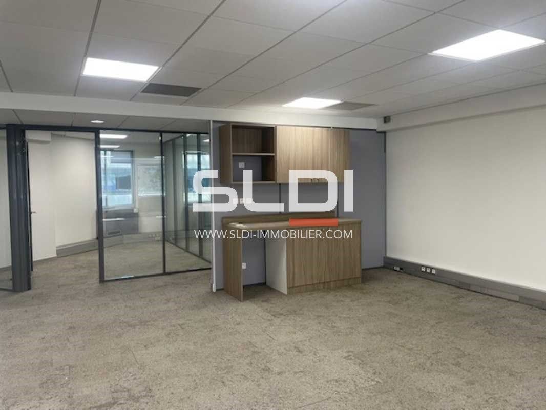 Nous  vous proposons à la vente  des bureaux, idé