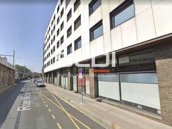 Nous vous proposons sur le Cours Vitton des burea