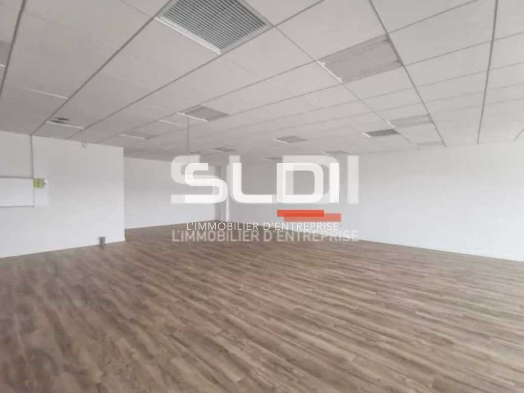 La SLDI vous propose  sur la commune de Vaulx Mil