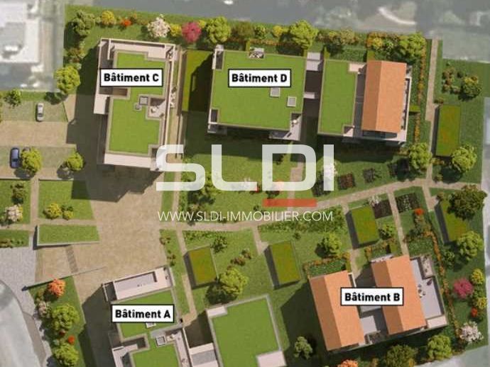 Opportunité rare à saisir à Sciez ! Locaux commer