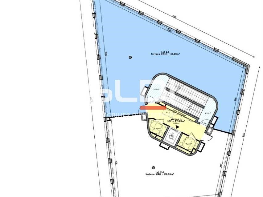 Location bureaux 157 m² non divisibles