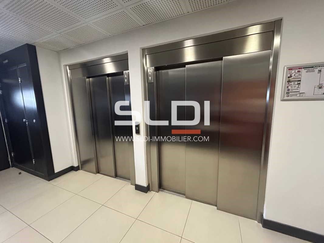 À la recherche de bureaux à Vénissieux ? Découvre