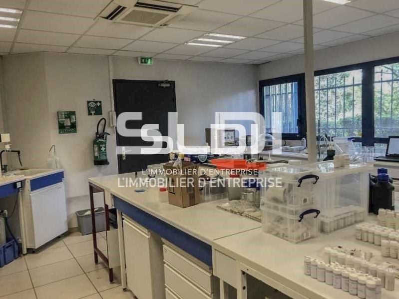 Nous vous proposons plusieurs surfaces de bureaux