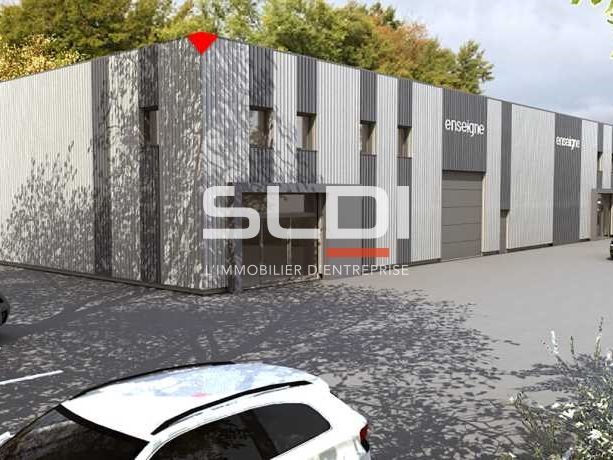 Idéalement situés proche des grands axes routiers