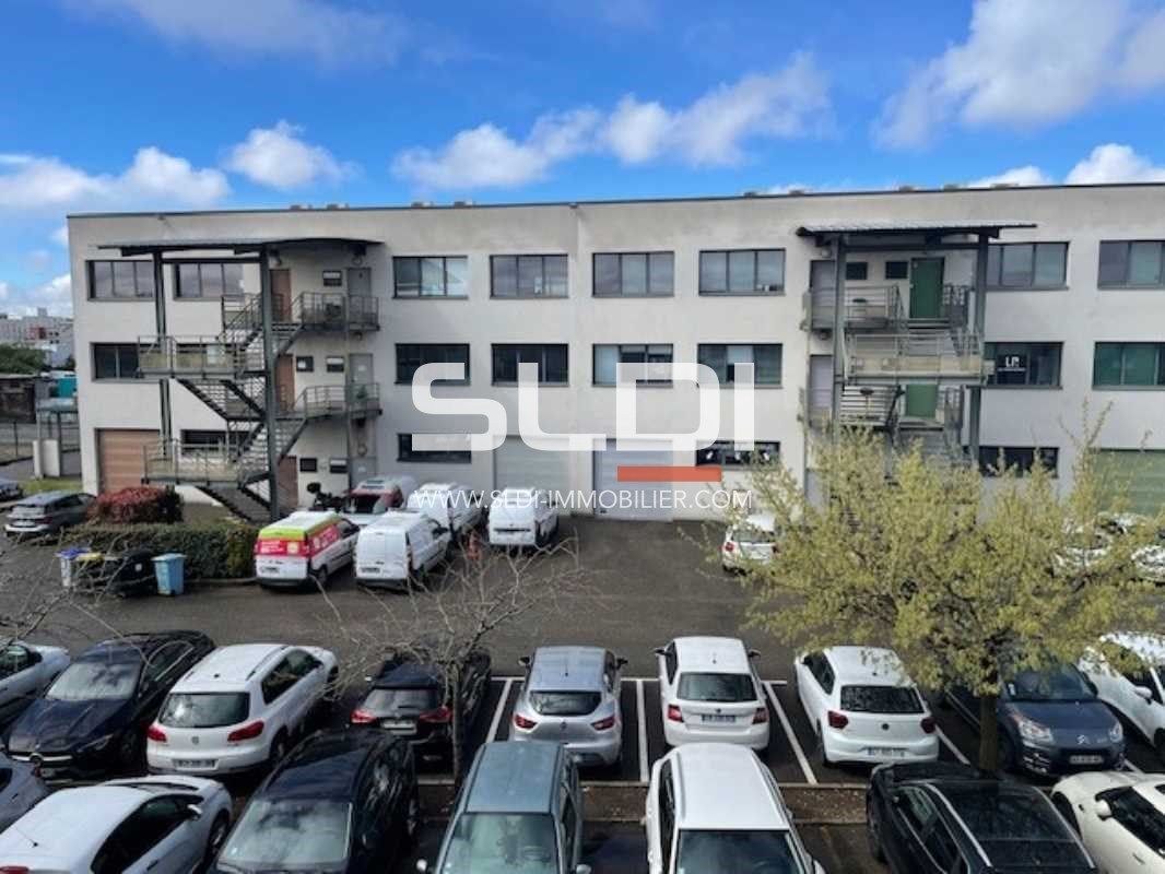 A  louer à Villeurbanne, à proximité immédiate du