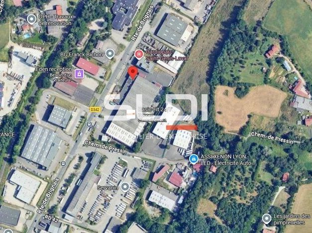 À Saint-Genis-Laval, découvrez un espace commerci