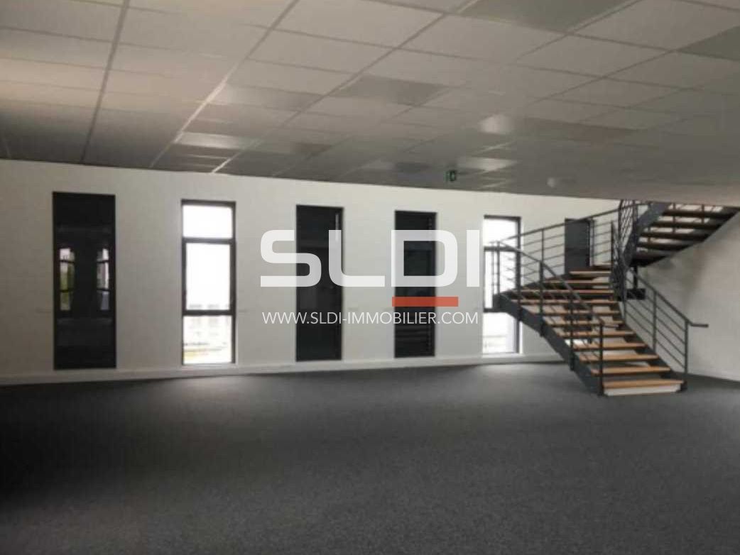 Découvrez cette surface de bureaux à louer à Lyon