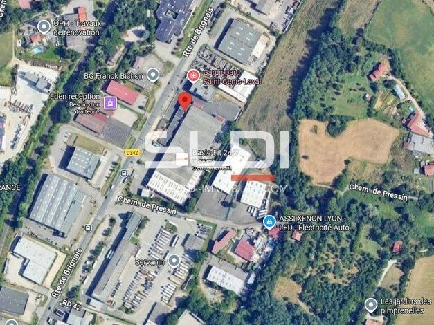 À Saint-Genis-Laval, découvrez ce local commercia