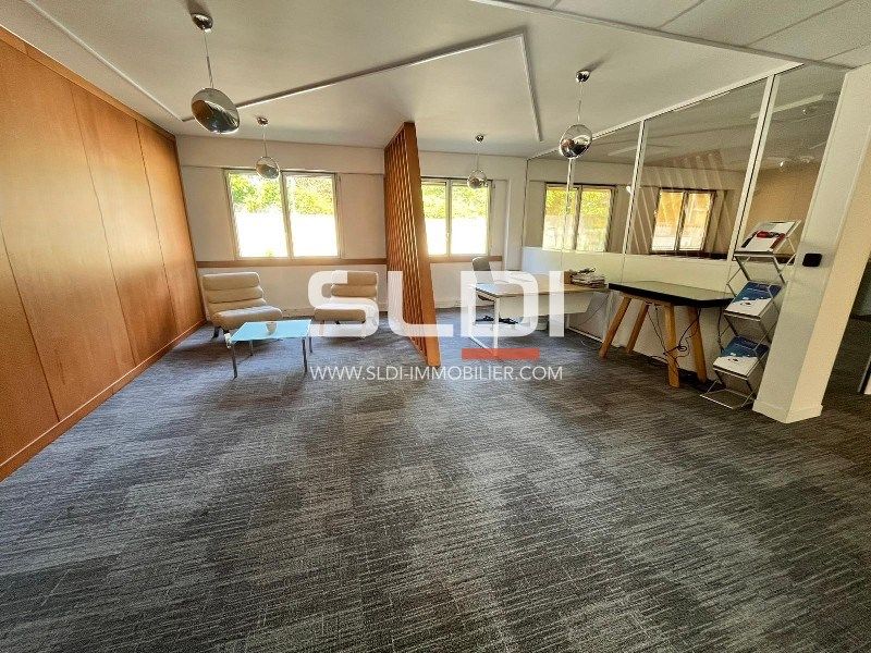 Découvrez une surface de bureaux de 311 m² à la v