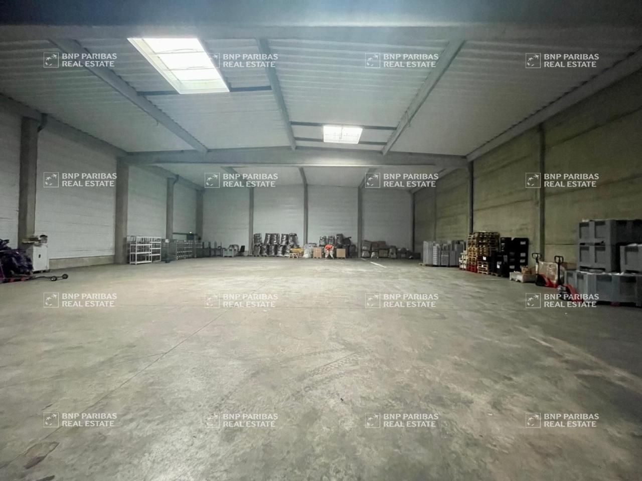 Location Activité 1062 m² non divisibles 59262 Sainghin-en-mélantois