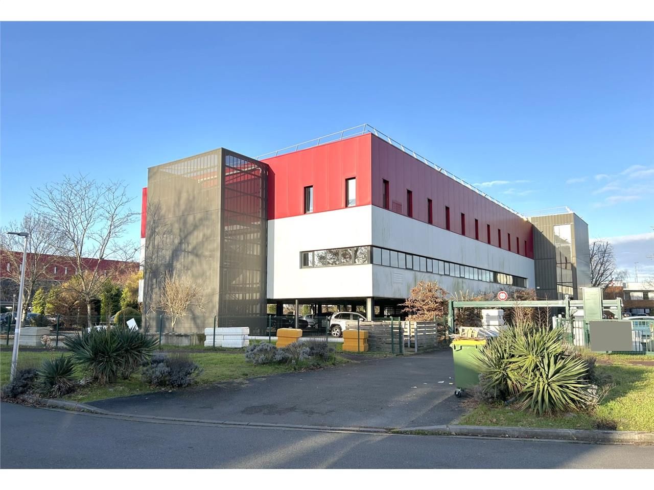 Au 1er étage d'un immeuble R+2 récent et de bon s