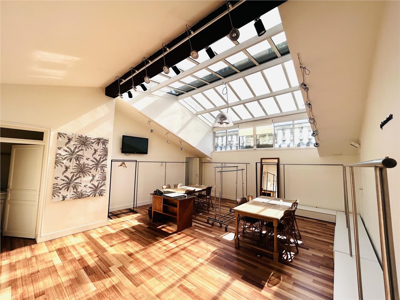 Au coeur du Triangle d'Or de Bordeaux, dans un im