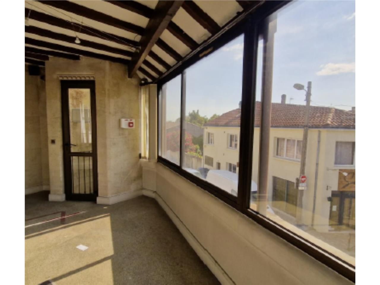 Arthur Loyd Bordeaux vous propose à la location u