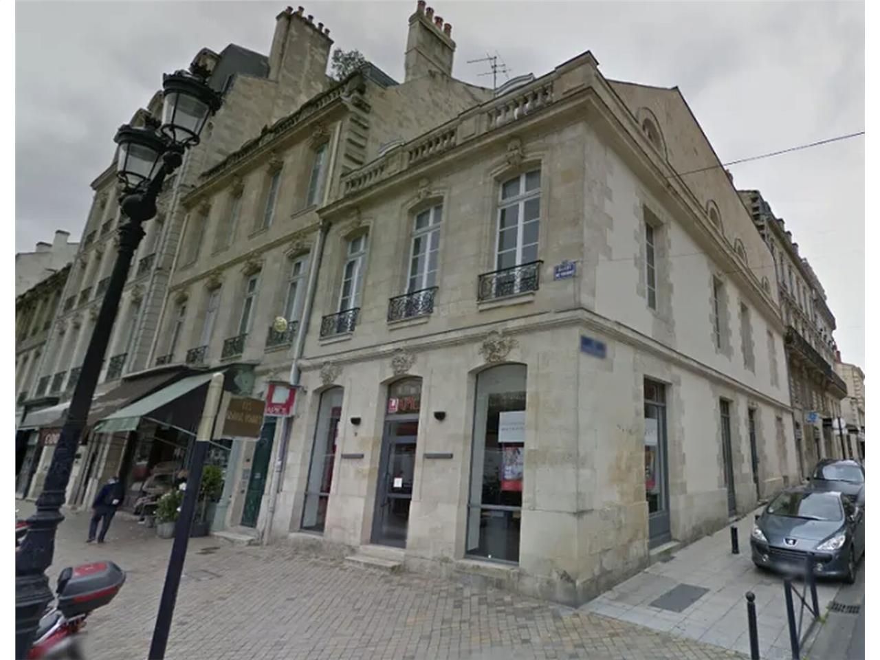 Arthur Loyd vous propose à la location cet immeub