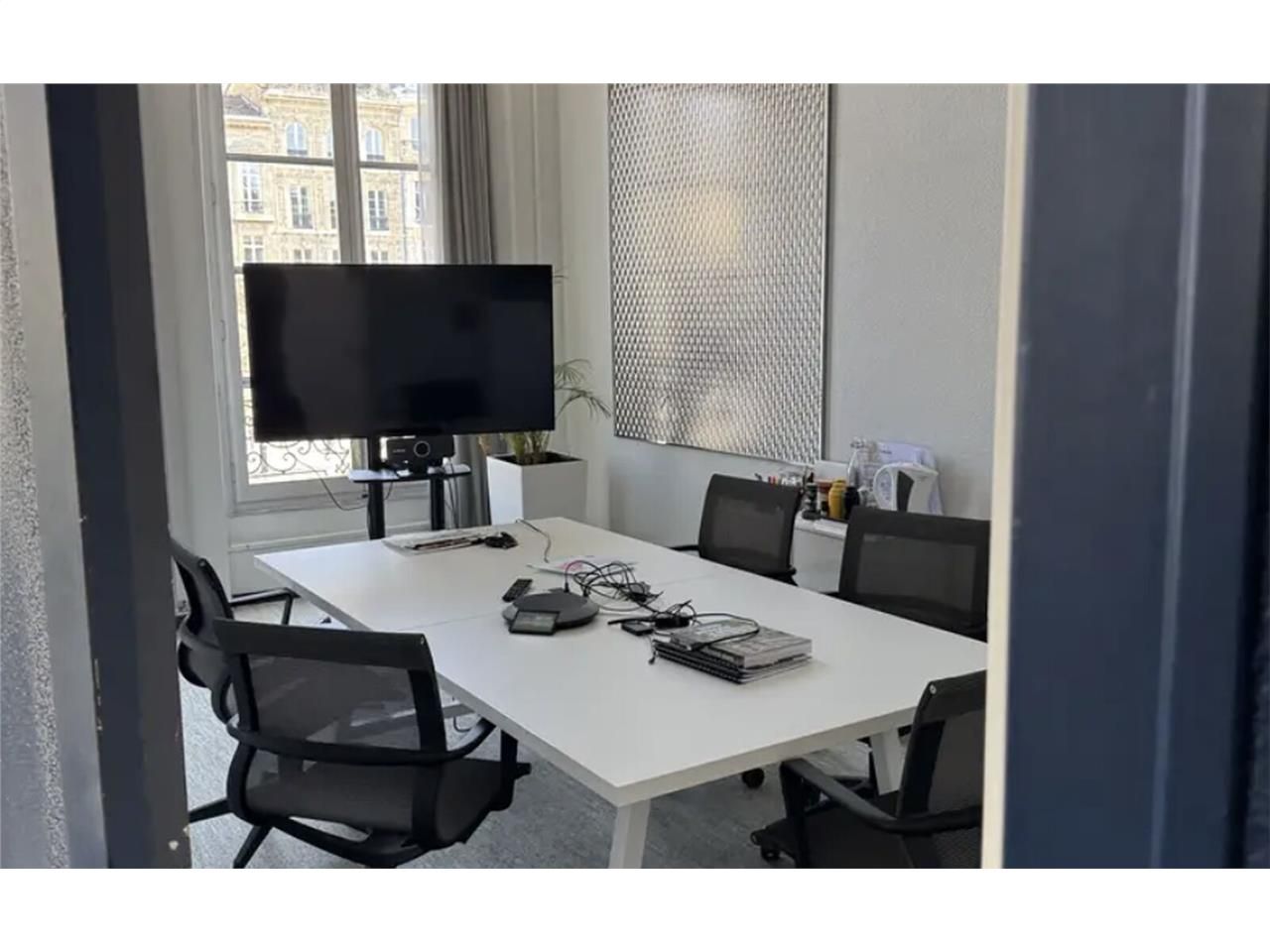 Arthur Loyd vous propose à la location cet immeub