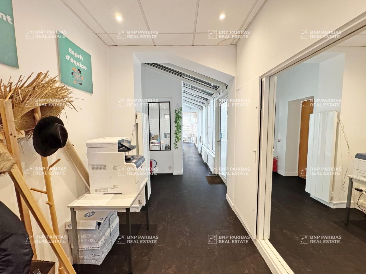 360.73 m² pour ce bureaux en vente à Paris