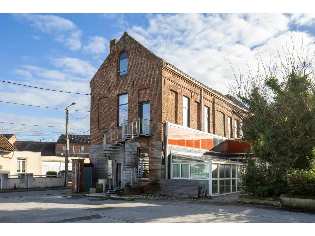 379.7 m² pour ce bureaux en vente à Villeneuve-d'ascq