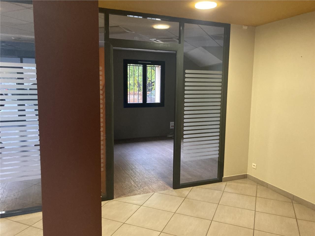 BUREAUX A LOUER | CRECHES SUR SAONE - MACON SUD T