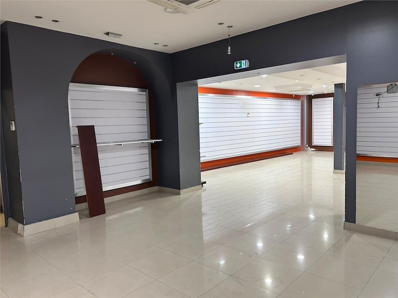 MACON COEUR DE VILLE - EMPLACEMENT NUMERO 1 - A c