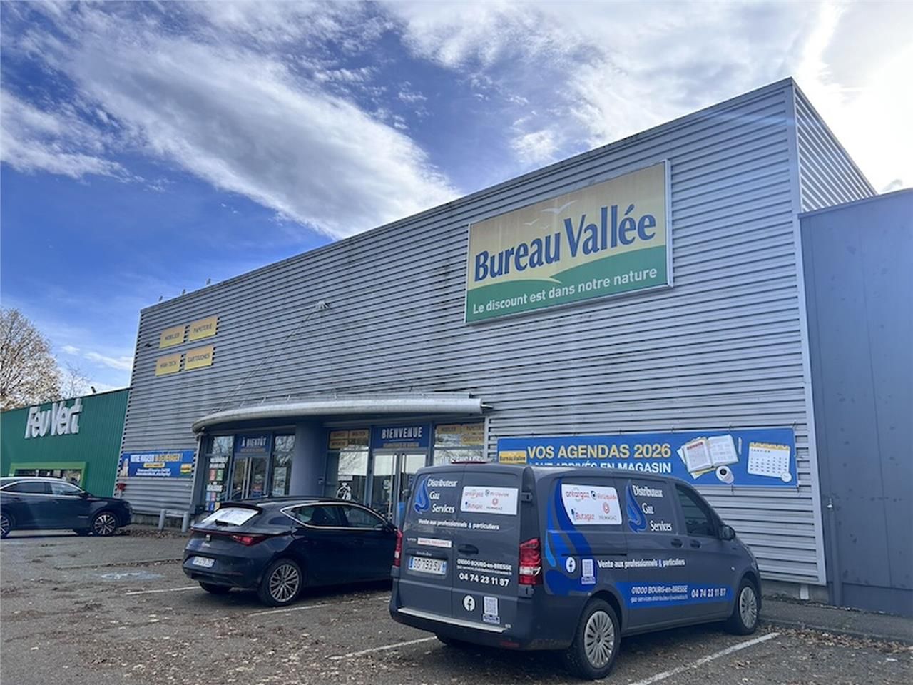 VIRIAT LA NEUVE - LOCATION - LOCAL COMMERCIAL en 