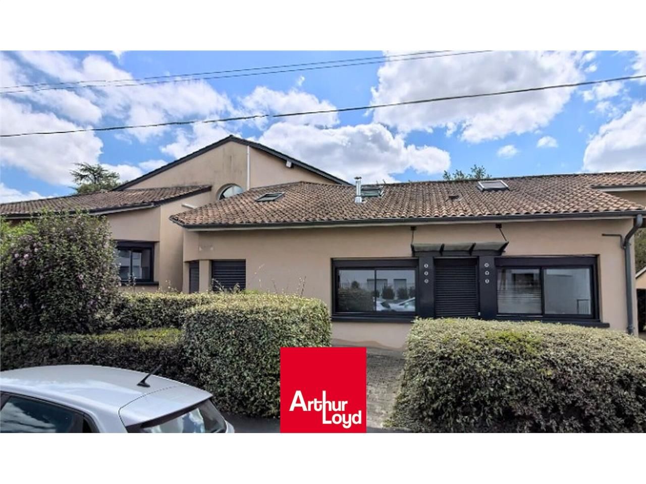 À LOUER : Bureaux de 82 m² avec salle d'attente e