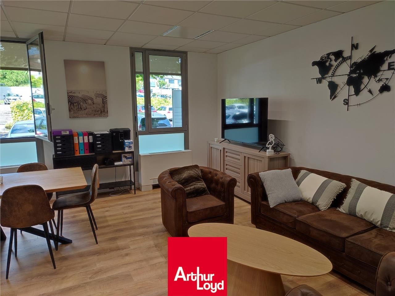 A LOUER - BUREAUX - LIMAS   Arthur Loyd vous prop