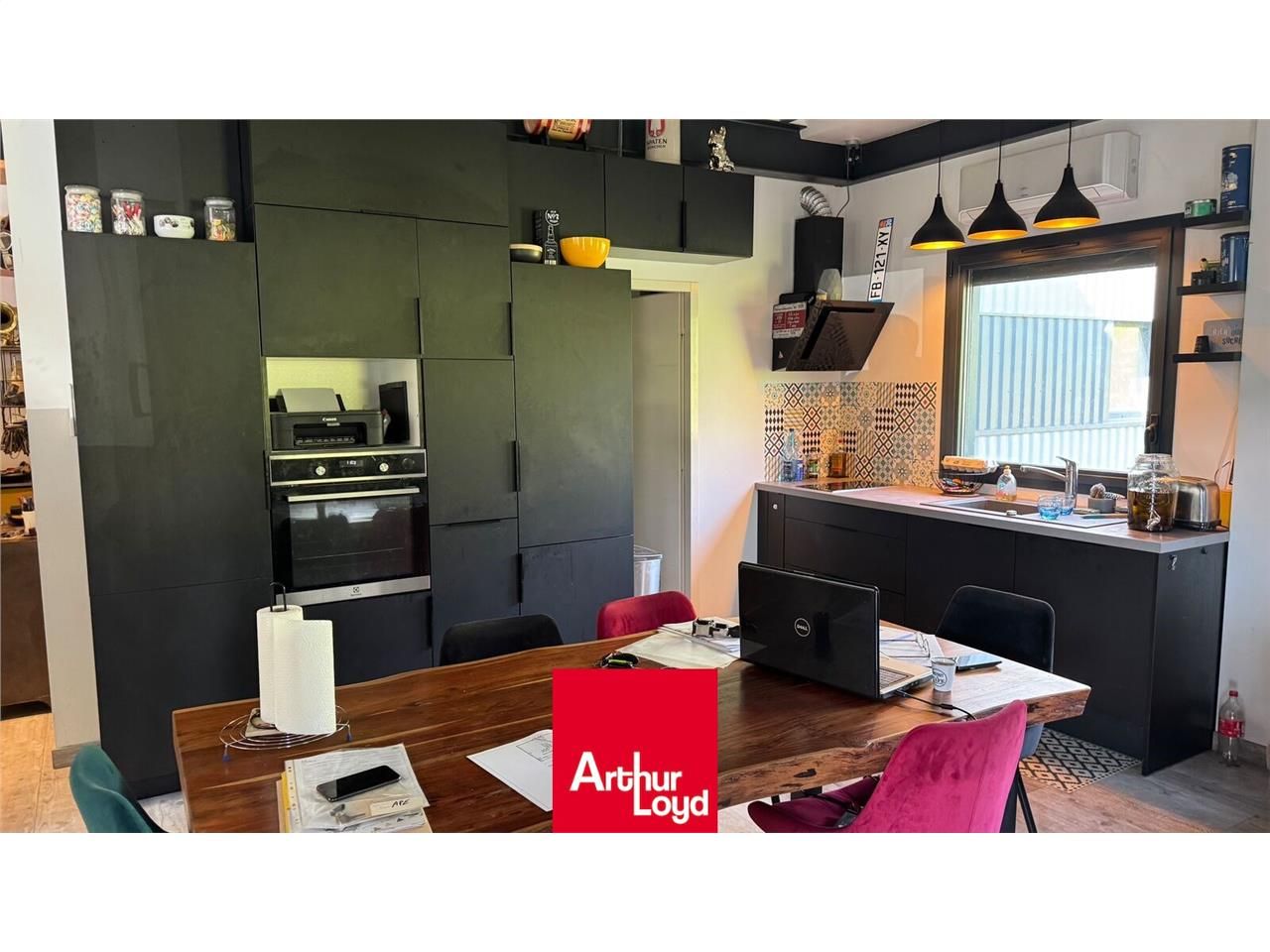 À vendre, dans la zone prisée de la Richassière à