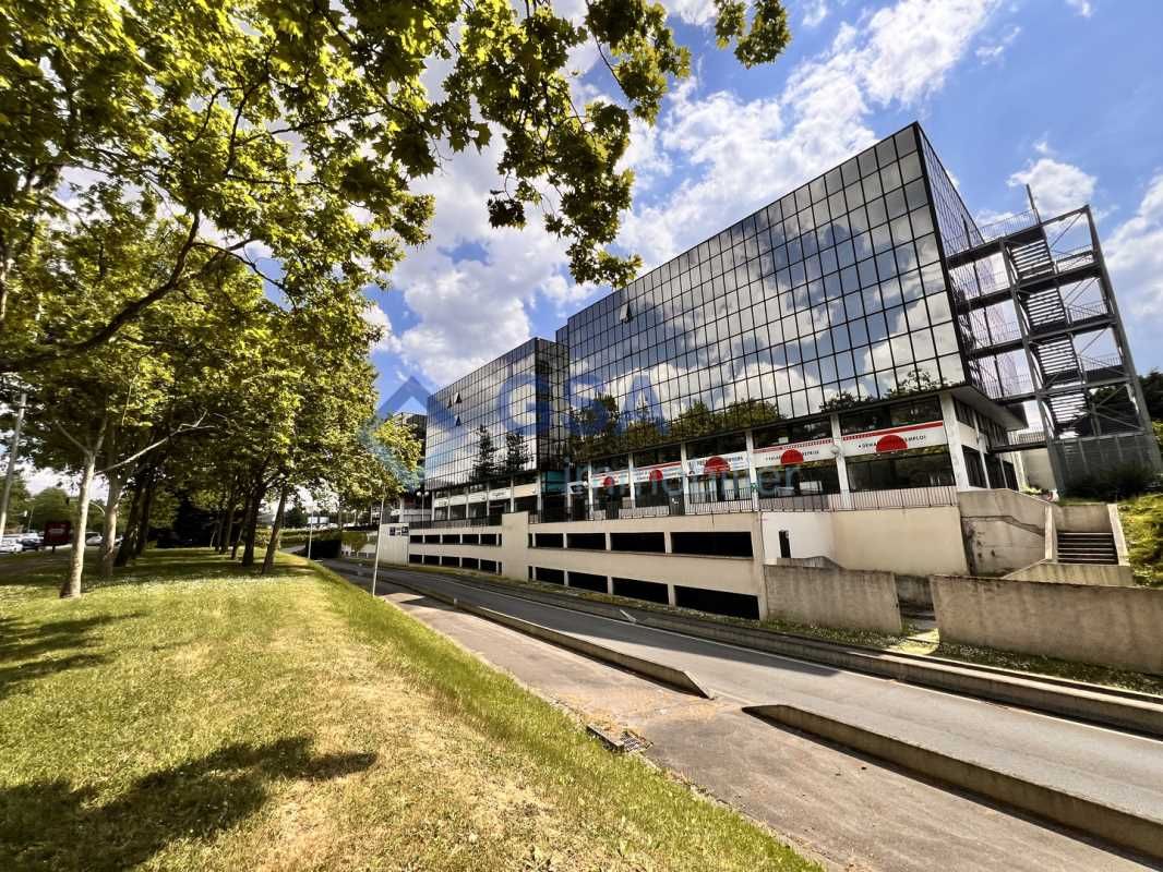 EVRY-COURCOURONNES (91), nous vous proposons à la