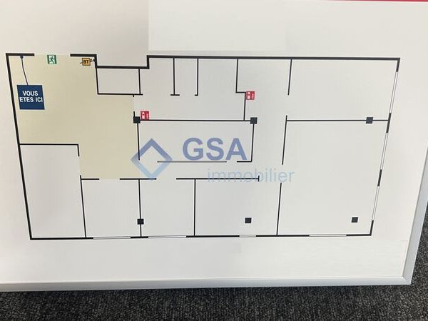 Vente bureaux 141 m² non divisibles