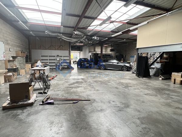 A proximité de la N104, GSA Immobilier vous propo