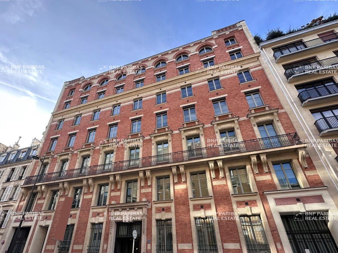 Location Bureaux 5500.1 m² divisibles 75007 Paris