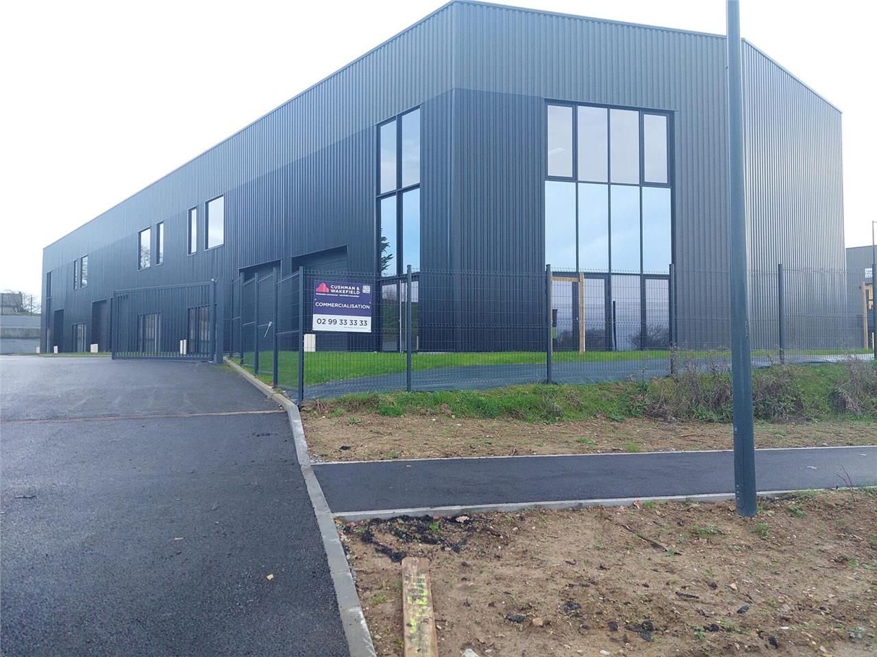 Village d'entreprise neuf, 5 cellules d'activité