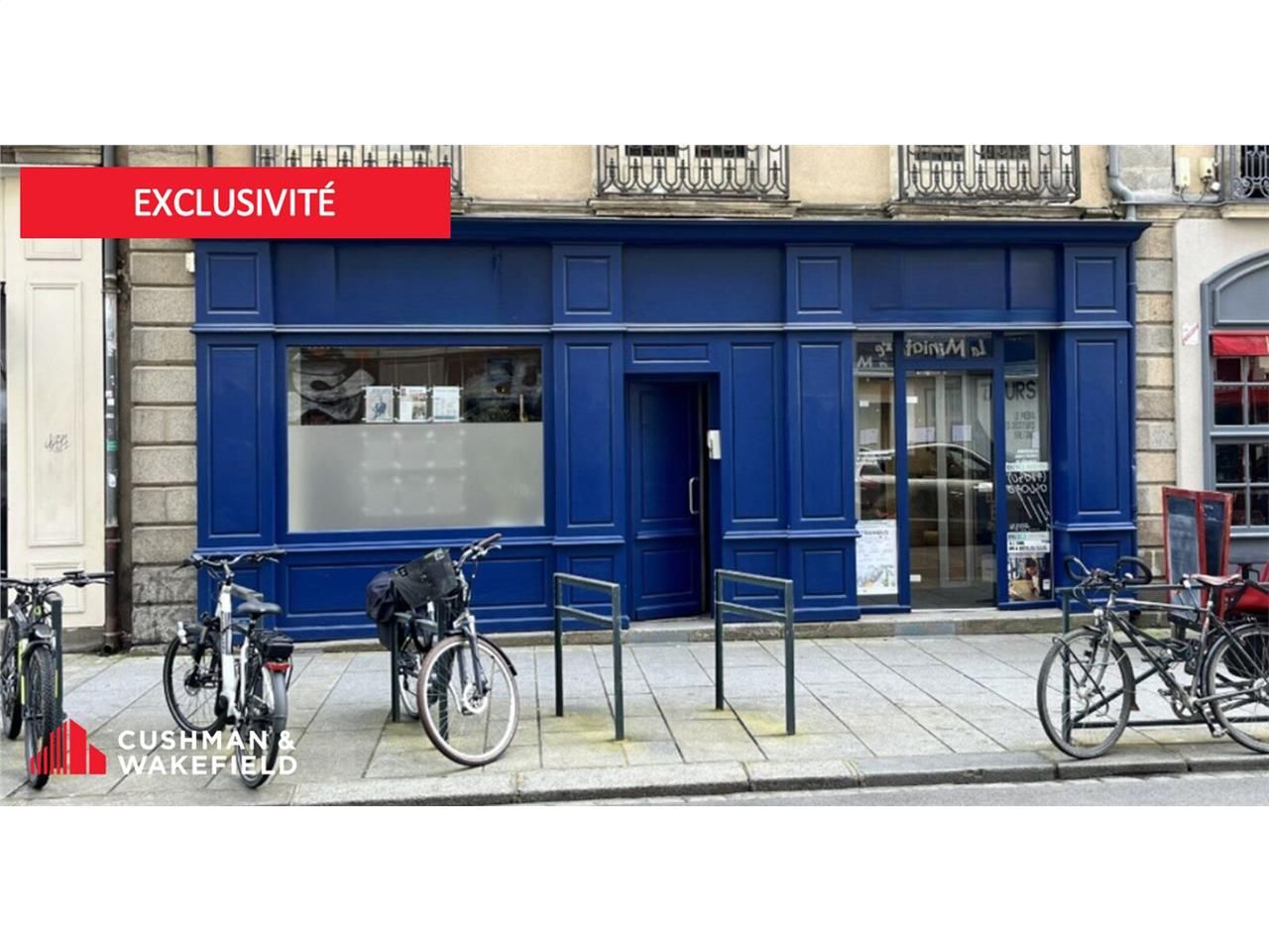 Local Commercial Hyper Centre Bureaux sur 2 nivea