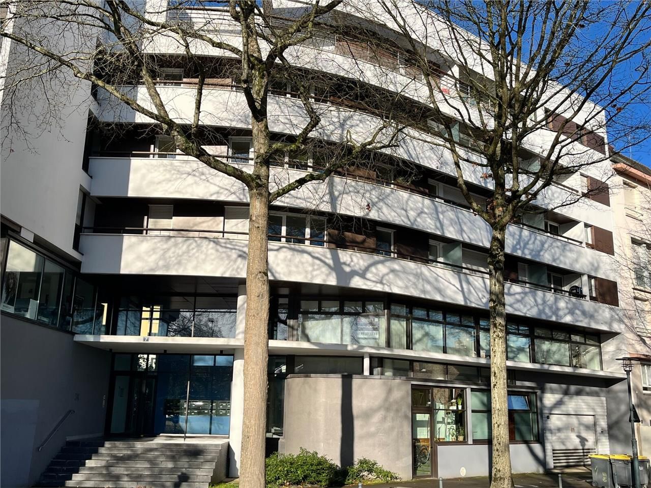 Nous proposons à la vente ou à la location un esp