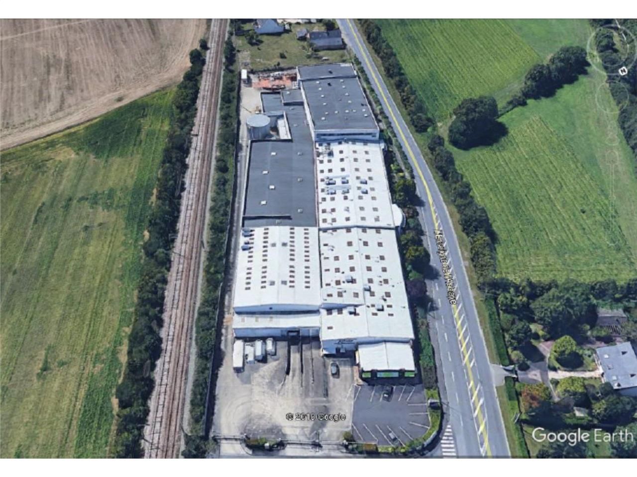 Bâtiment Industriel indépendant 8 700 M² Construi