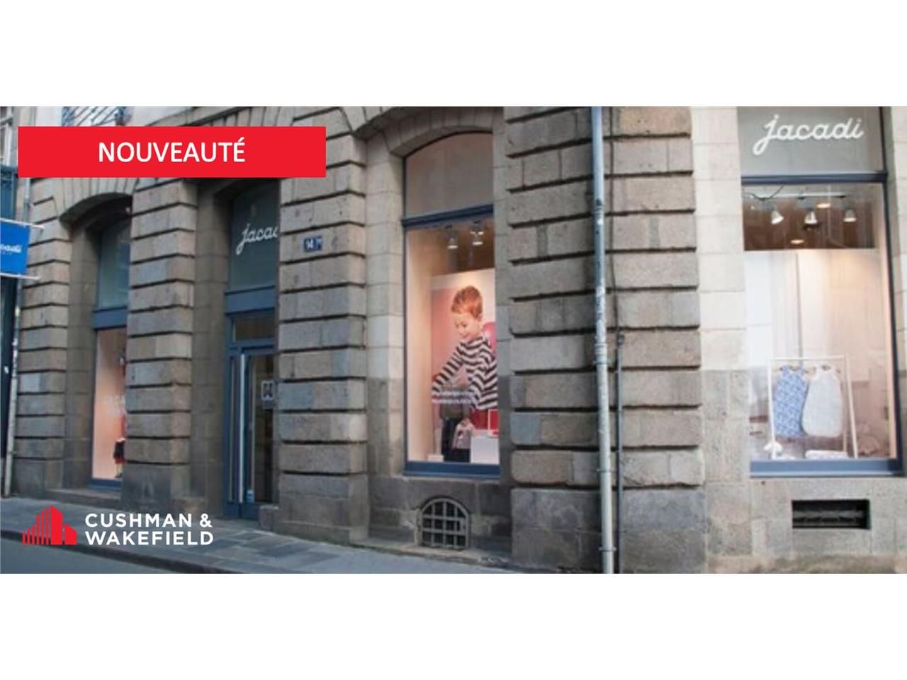 Local commercial d'environ 100 m² Très bonne visi