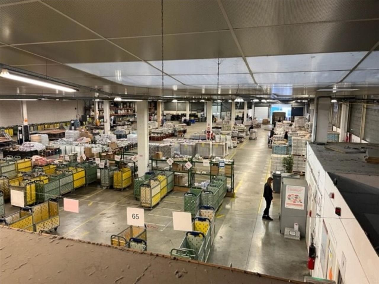 Situé sur la ZI Sud Est de Rennes, nous vous prop