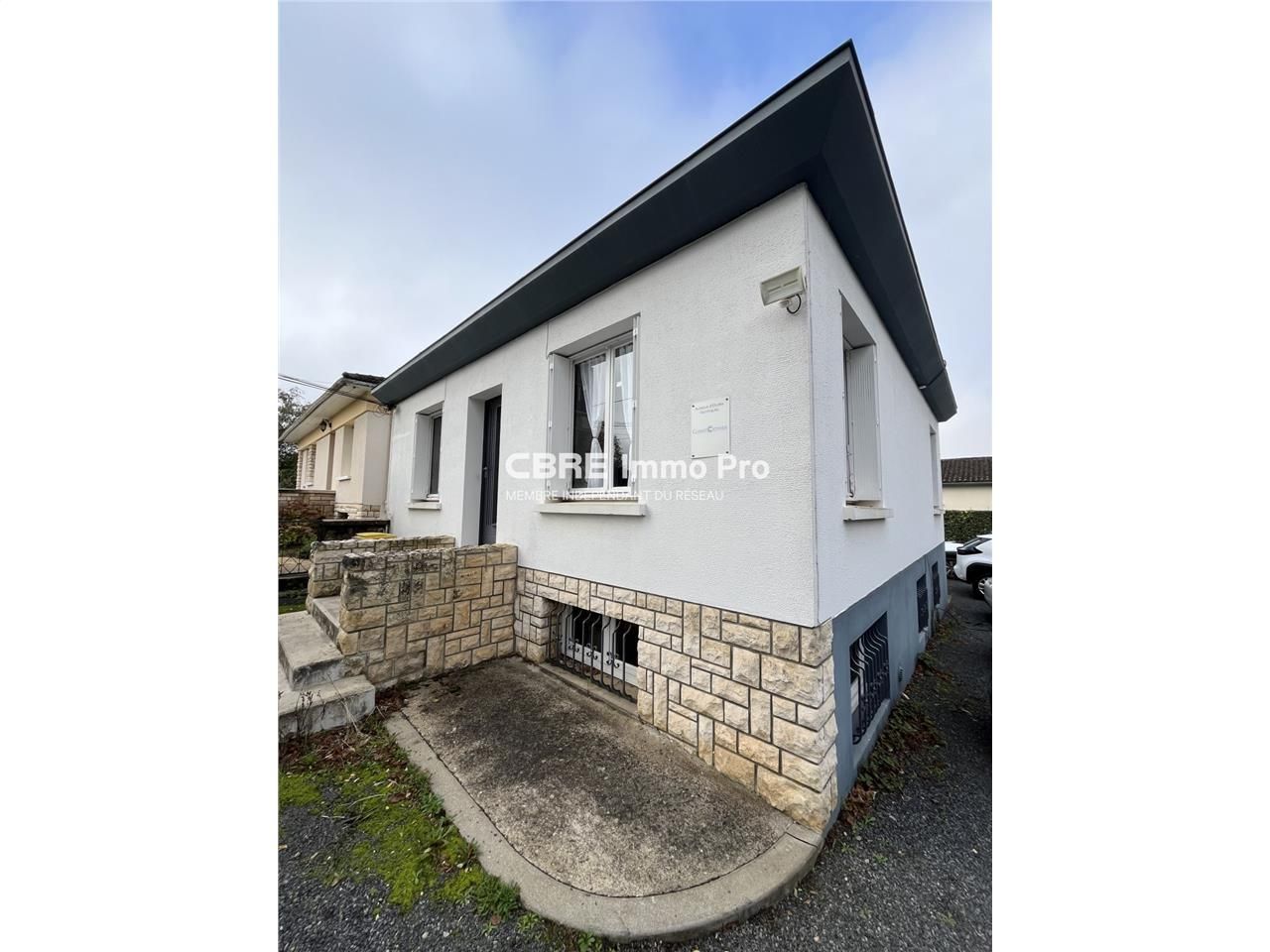 A LOUER - Découvrez ces bureaux de 104 m² disponi