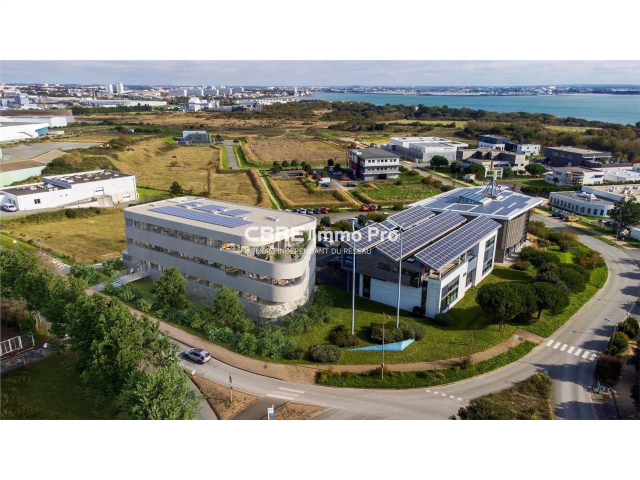 A LOUER - votre futur immeuble de bureaux, idéale