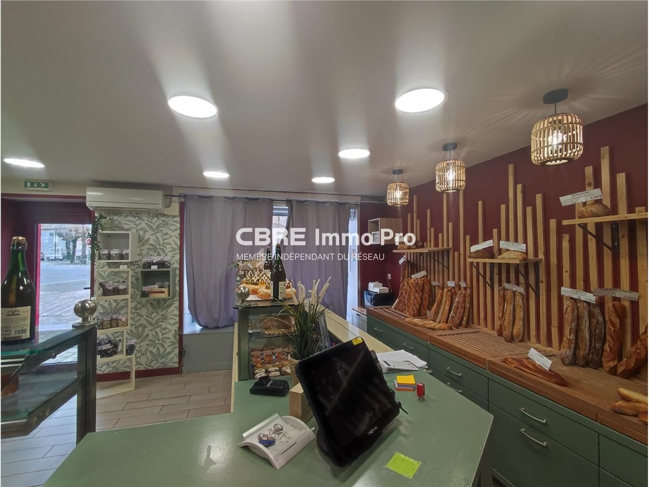 Situé à 30 minutes de POITIERS et à 40 minutes de