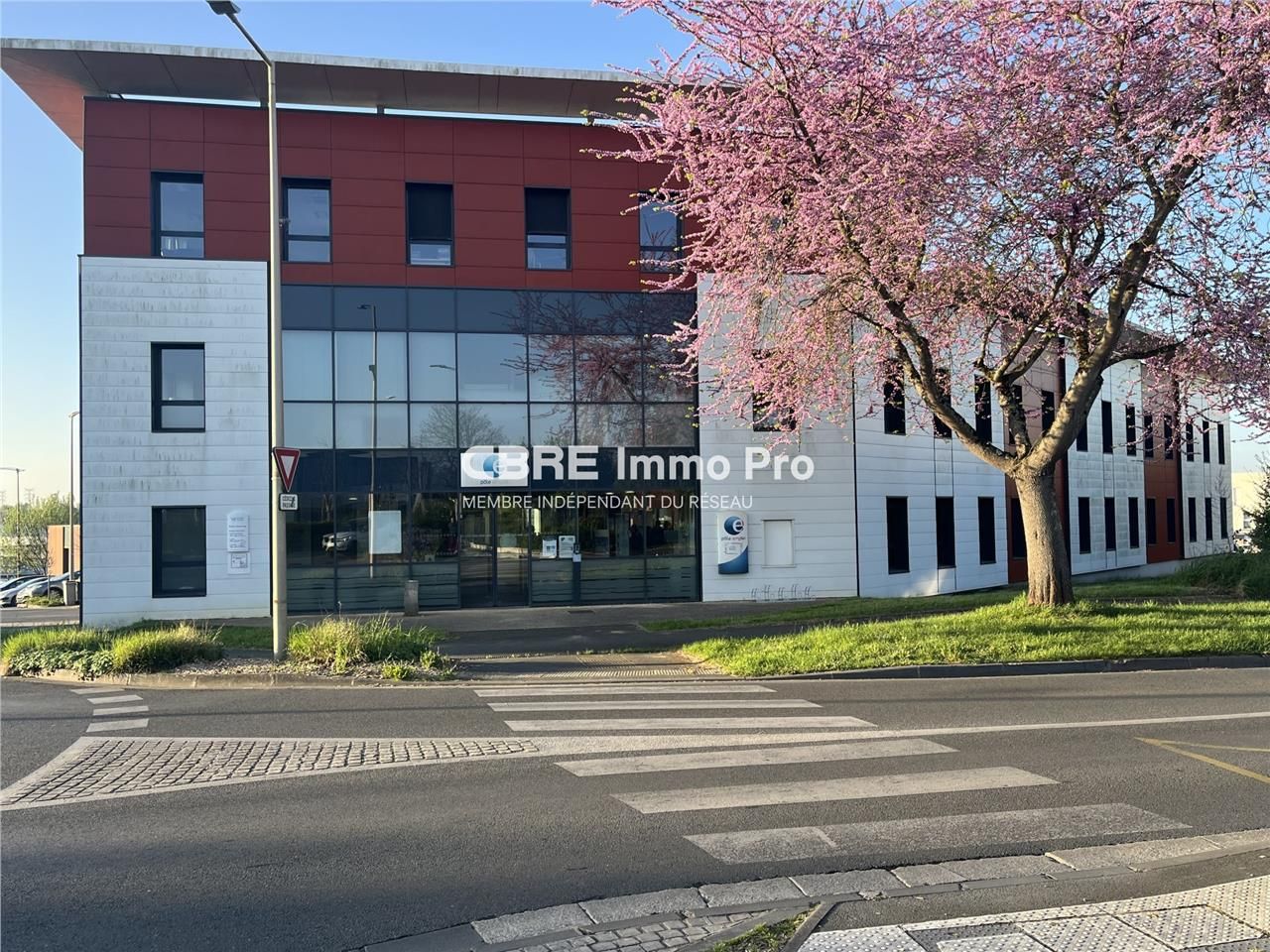 A VENDRE - opportunité unique d'acquérir un immeu