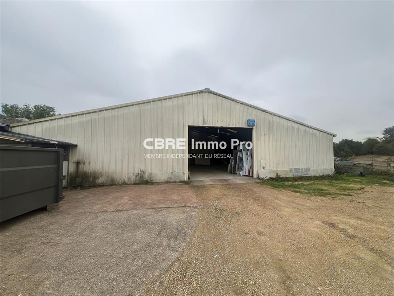 Investissement stratégique à Fontaine le Comte. D