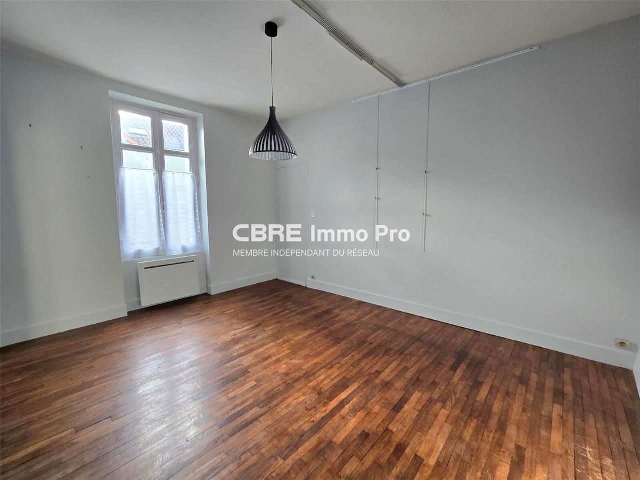 À louer à Poitiers, local professionnel de 23 m² 