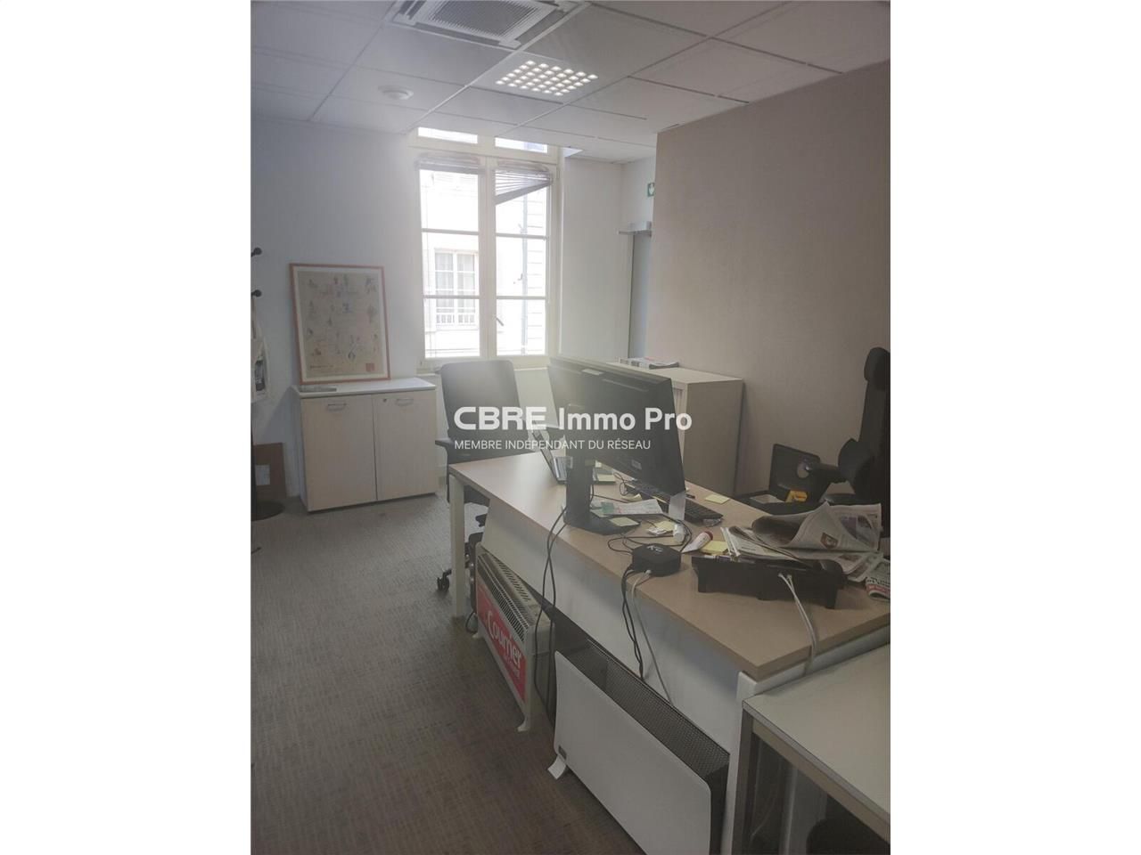 Au coeur de la ville de Niort, sur la place du ma