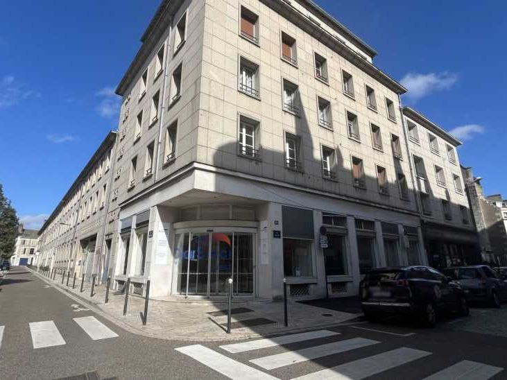 Emplacement premium - Coeur de ville Orléans À de