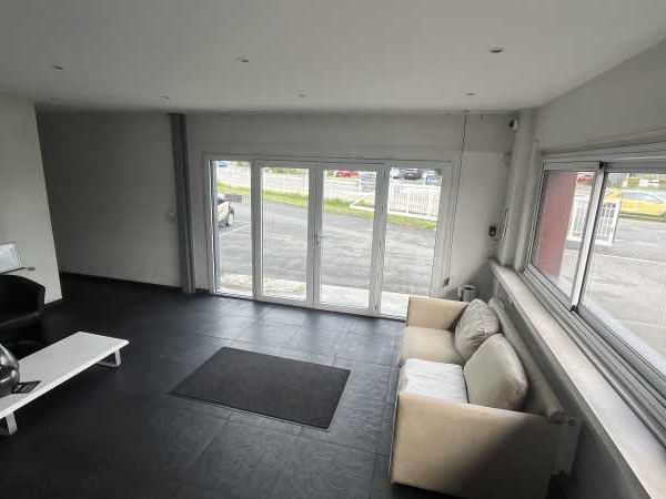 Au coeur de la Zone d'Activités d'Ingré / Saint J