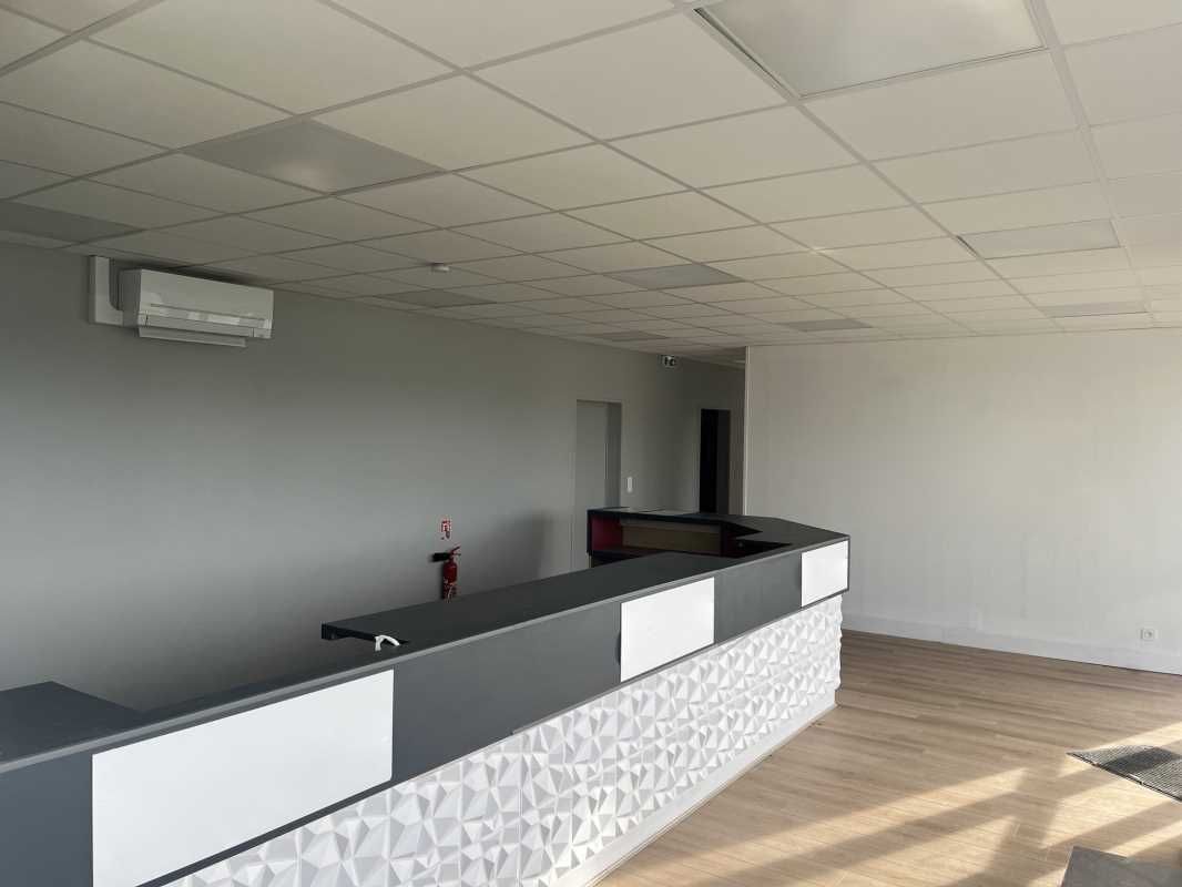 Arthur Loyd Orléans vous propose des bureaux à lo